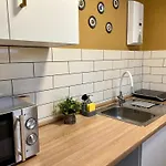 شقة Terracotta - Zentral, Parken, Netflix, Kontaktloses Einchecken, Kingsize-bett وبرتال